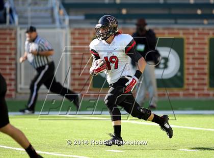 Thumbnail 2 in Rockwall-Heath vs. Tyler (UIL 5A Division 1 Region 2 Semifinal) photogallery.