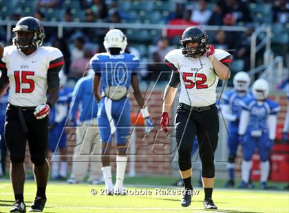 Thumbnail 1 in Rockwall-Heath vs. Tyler (UIL 5A Division 1 Region 2 Semifinal) photogallery.