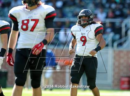 Thumbnail 2 in Rockwall-Heath vs. Tyler (UIL 5A Division 1 Region 2 Semifinal) photogallery.