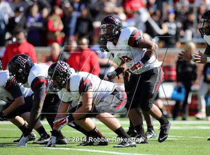 Thumbnail 2 in Rockwall-Heath vs. Tyler (UIL 5A Division 1 Region 2 Semifinal) photogallery.