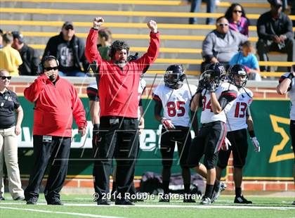 Thumbnail 2 in Rockwall-Heath vs. Tyler (UIL 5A Division 1 Region 2 Semifinal) photogallery.