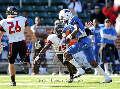 Thumbnail 2 in Rockwall-Heath vs. Tyler (UIL 5A Division 1 Region 2 Semifinal) photogallery.