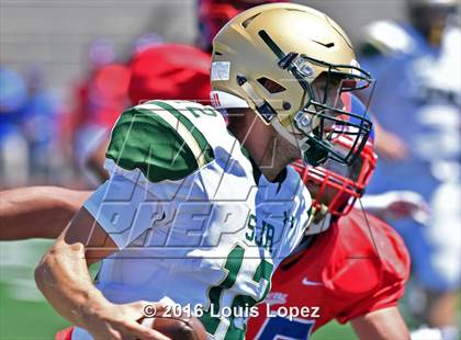 Thumbnail 2 in St. Joseph Regional vs. Serra (Honor Bowl Series) photogallery.