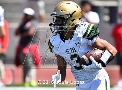 Thumbnail 1 in St. Joseph Regional vs. Serra (Honor Bowl Series) photogallery.