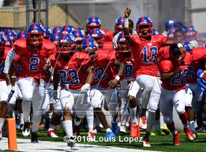 Thumbnail 2 in St. Joseph Regional vs. Serra (Honor Bowl Series) photogallery.