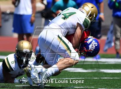 Thumbnail 1 in St. Joseph Regional vs. Serra (Honor Bowl Series) photogallery.