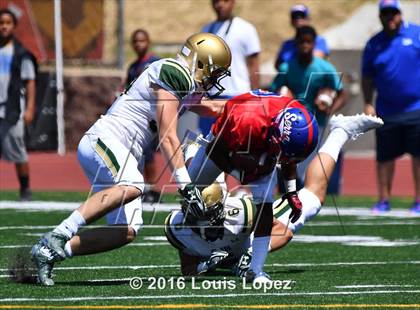 Thumbnail 1 in St. Joseph Regional vs. Serra (Honor Bowl Series) photogallery.