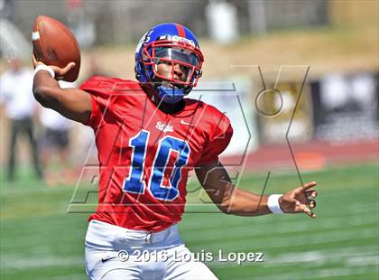 Thumbnail 1 in St. Joseph Regional vs. Serra (Honor Bowl Series) photogallery.