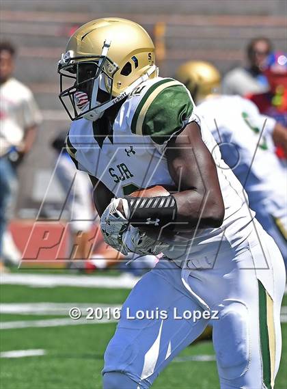Thumbnail 2 in St. Joseph Regional vs. Serra (Honor Bowl Series) photogallery.