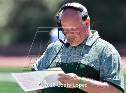 Thumbnail 3 in St. Joseph Regional vs. Serra (Honor Bowl Series) photogallery.