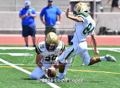 Thumbnail 2 in St. Joseph Regional vs. Serra (Honor Bowl Series) photogallery.