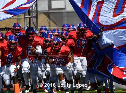 Thumbnail 1 in St. Joseph Regional vs. Serra (Honor Bowl Series) photogallery.