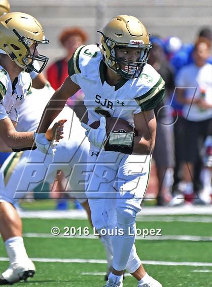 Thumbnail 1 in St. Joseph Regional vs. Serra (Honor Bowl Series) photogallery.