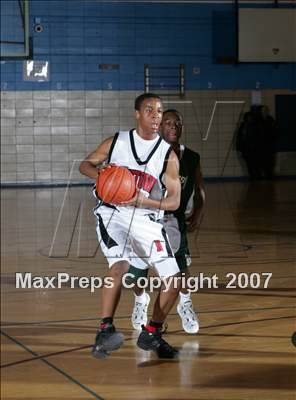 Thumbnail 3 in Newtown vs Environmental Studies (2nd Annual Queens Jam Christmas Classic) photogallery.