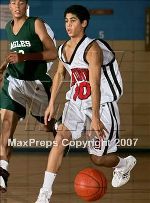 Thumbnail 1 in Newtown vs Environmental Studies (2nd Annual Queens Jam Christmas Classic) photogallery.