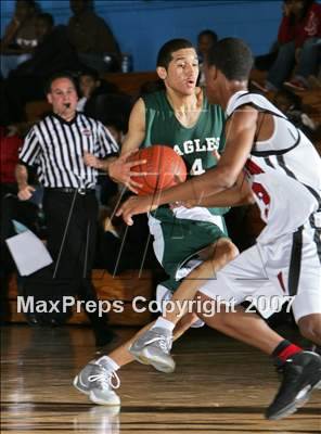 Thumbnail 1 in Newtown vs Environmental Studies (2nd Annual Queens Jam Christmas Classic) photogallery.