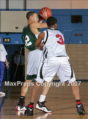 Thumbnail 2 in Newtown vs Environmental Studies (2nd Annual Queens Jam Christmas Classic) photogallery.