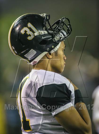 Thumbnail 1 in Foothill vs. Edison (CIF SS Southwest Division Semifinal) photogallery.