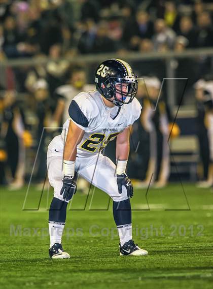 Thumbnail 3 in Foothill vs. Edison (CIF SS Southwest Division Semifinal) photogallery.