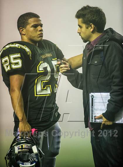Thumbnail 2 in Foothill vs. Edison (CIF SS Southwest Division Semifinal) photogallery.