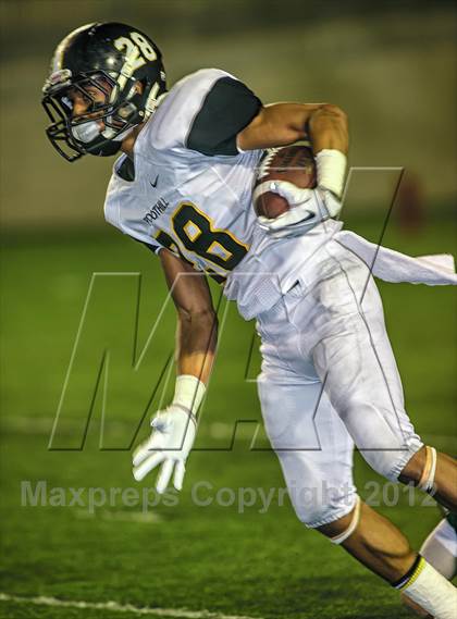 Thumbnail 1 in Foothill vs. Edison (CIF SS Southwest Division Semifinal) photogallery.