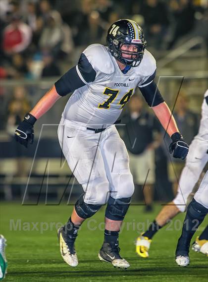 Thumbnail 2 in Foothill vs. Edison (CIF SS Southwest Division Semifinal) photogallery.