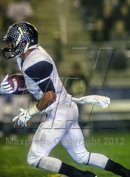 Thumbnail 2 in Foothill vs. Edison (CIF SS Southwest Division Semifinal) photogallery.