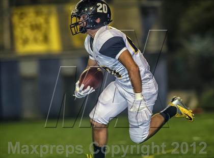 Thumbnail 1 in Foothill vs. Edison (CIF SS Southwest Division Semifinal) photogallery.