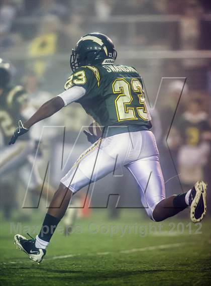 Thumbnail 2 in Foothill vs. Edison (CIF SS Southwest Division Semifinal) photogallery.