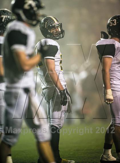 Thumbnail 2 in Foothill vs. Edison (CIF SS Southwest Division Semifinal) photogallery.
