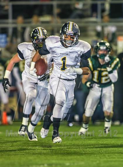 Thumbnail 1 in Foothill vs. Edison (CIF SS Southwest Division Semifinal) photogallery.