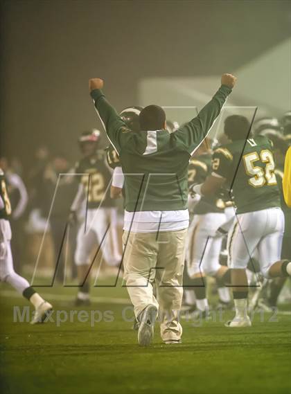 Thumbnail 2 in Foothill vs. Edison (CIF SS Southwest Division Semifinal) photogallery.