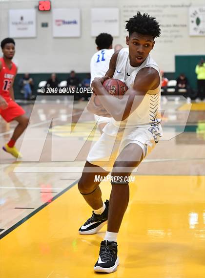 Thumbnail 3 in Liberty vs. Windward (Classic at Damien) photogallery.