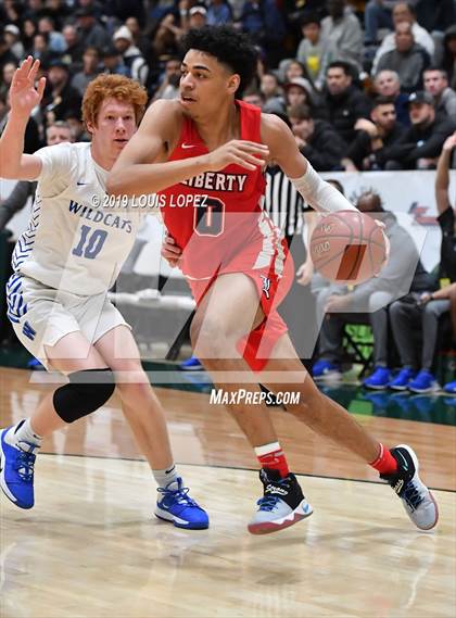Thumbnail 1 in Liberty vs. Windward (Classic at Damien) photogallery.