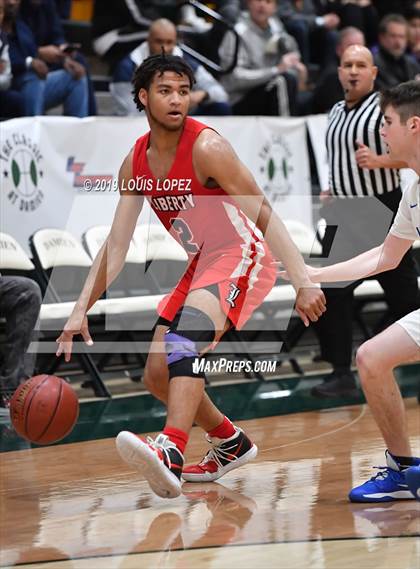 Thumbnail 2 in Liberty vs. Windward (Classic at Damien) photogallery.