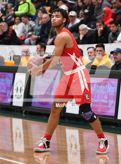 Thumbnail 3 in Liberty vs. Windward (Classic at Damien) photogallery.