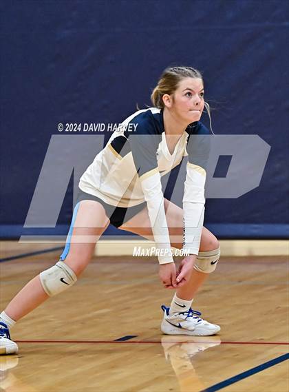 Thumbnail 1 in Evergreen vs Dakota Ridge photogallery.