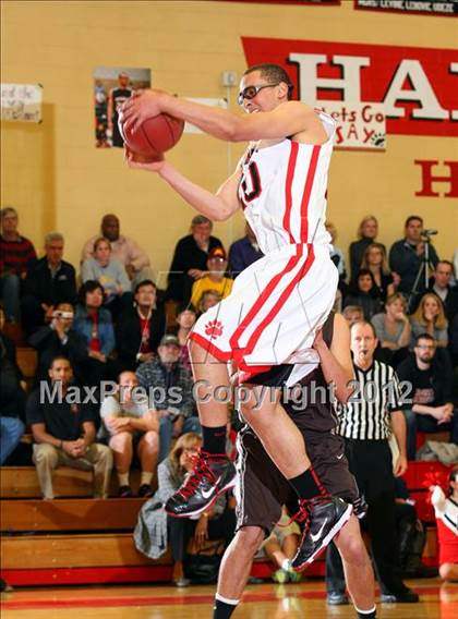 Thumbnail 3 in Harvard-Westlake vs. Crespi  photogallery.
