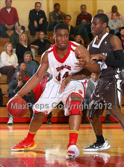 Thumbnail 2 in Harvard-Westlake vs. Crespi  photogallery.