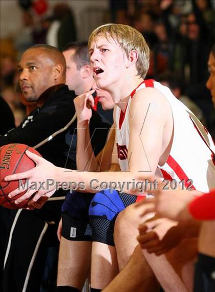 Thumbnail 2 in Harvard-Westlake vs. Crespi  photogallery.