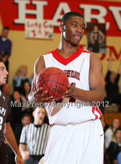 Thumbnail 2 in Harvard-Westlake vs. Crespi  photogallery.