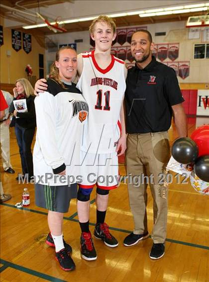 Thumbnail 2 in Harvard-Westlake vs. Crespi  photogallery.