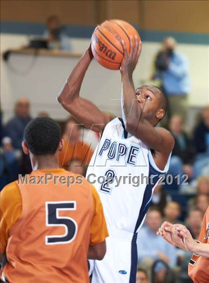 Thumbnail 2 in Kell @ Pope photogallery.