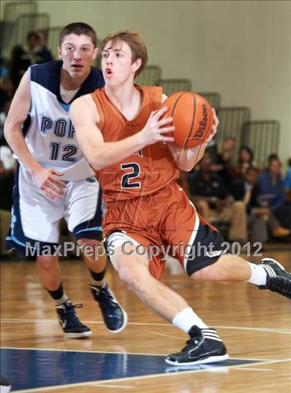 Thumbnail 2 in Kell @ Pope photogallery.