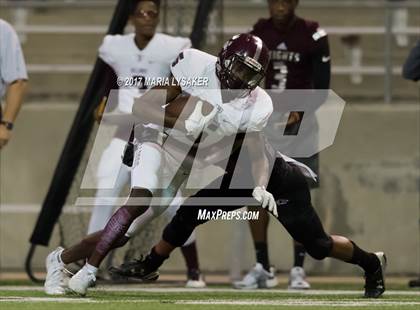 Thumbnail 1 in Houston Heights @ Langham Creek (UIL 6A Bi-District Playoffs) photogallery.