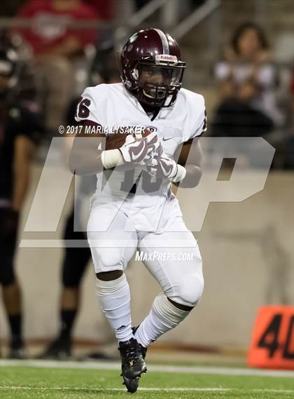 Thumbnail 3 in Houston Heights @ Langham Creek (UIL 6A Bi-District Playoffs) photogallery.
