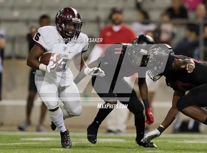 Thumbnail 1 in Houston Heights @ Langham Creek (UIL 6A Bi-District Playoffs) photogallery.