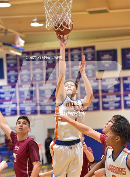 Thumbnail 2 in Kofa vs Westwood photogallery.