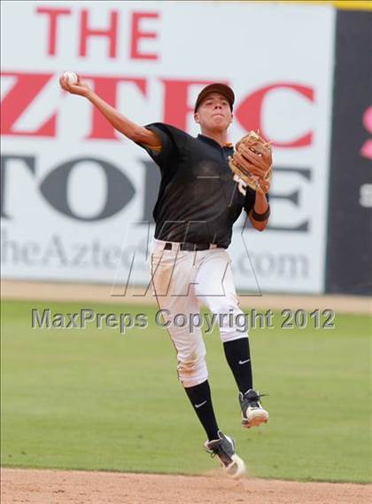 Thumbnail 3 in Cathedral Catholic vs. El Capitan (CIF SDS D3 Final) photogallery.