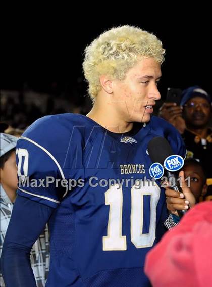 Thumbnail 2 in Centennial vs. Vista Murrieta (CIF SS Inland Division Final) photogallery.